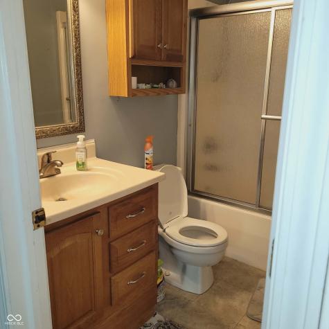 7960 W 800 N Fairland IN 46126