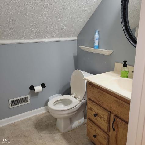 7960 W 800 N Fairland IN 46126