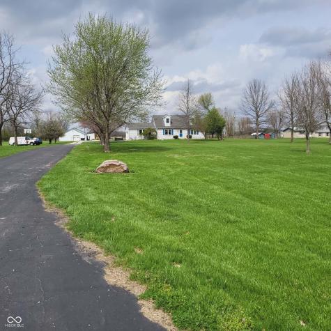 7960 W 800 N Fairland IN 46126