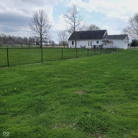 7960 W 800 N Fairland IN 46126