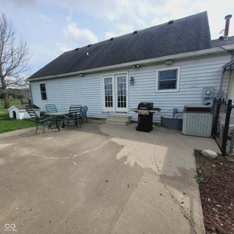 7960 W 800 N Fairland IN 46126