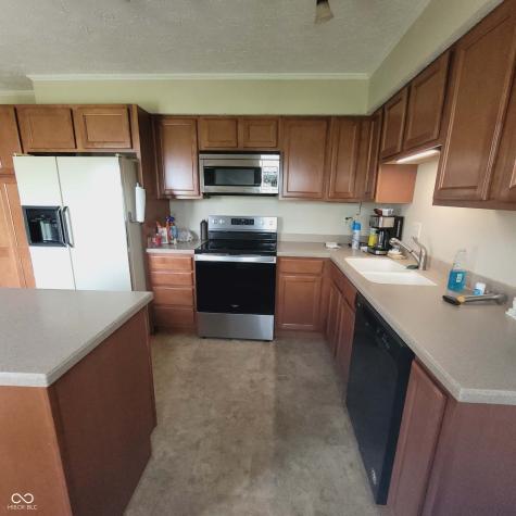 7960 W 800 N Fairland IN 46126