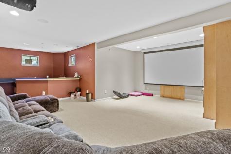 11704 Gray Eagle Drive Fishers IN 46037