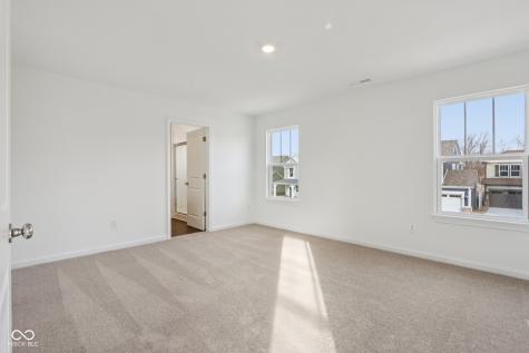 16000 Tharp Woods Drive Fishers IN 46037