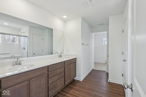 16000 Tharp Woods Drive Fishers IN 46037