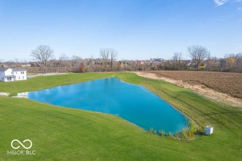 16000 Tharp Woods Drive Fishers IN 46037