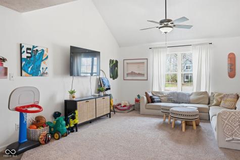 9020 Split Tree Court Indianapolis IN 46256