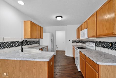 612 Cembra Drive Greenwood IN 46143