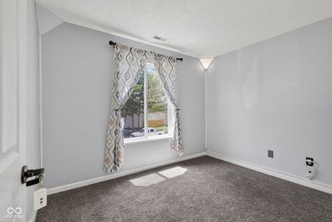 612 Cembra Drive Greenwood IN 46143