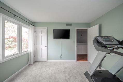 787 Winter Court Carmel IN 46032