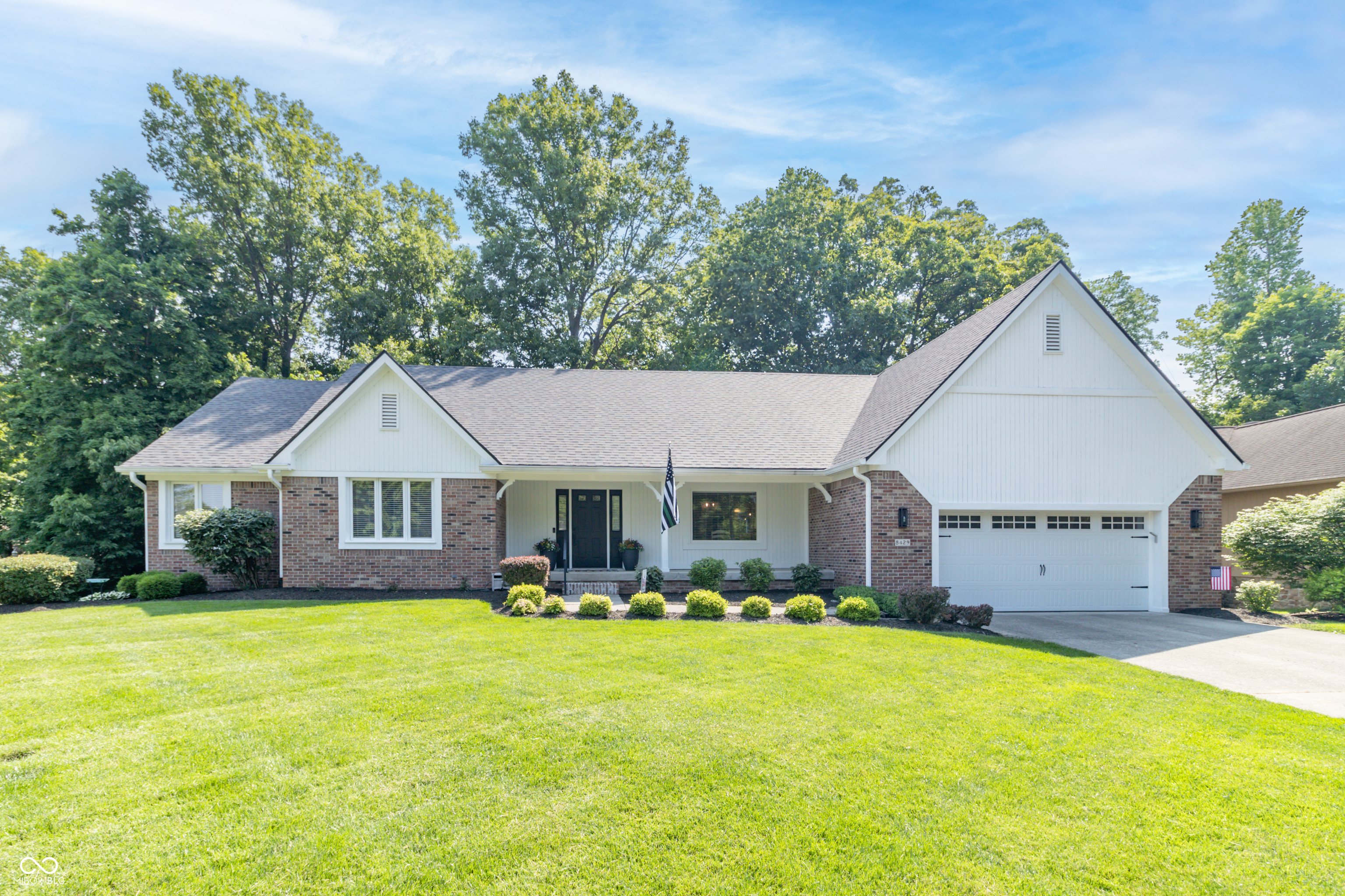 8429 Catamaran Drive Indianapolis IN 46236