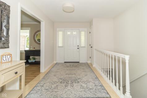 8429 Catamaran Drive Indianapolis IN 46236
