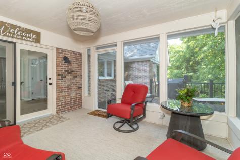 8429 Catamaran Drive Indianapolis IN 46236