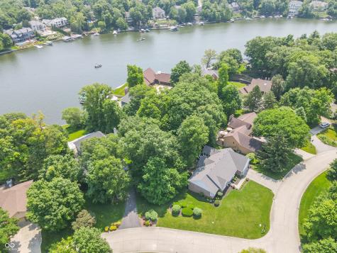 8429 Catamaran Drive Indianapolis IN 46236