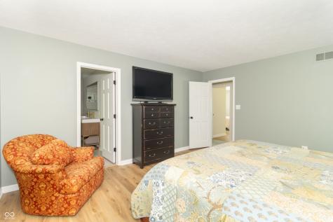 8429 Catamaran Drive Indianapolis IN 46236