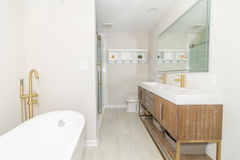 8429 Catamaran Drive Indianapolis IN 46236