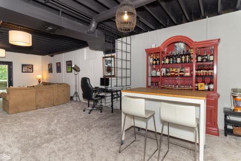 8429 Catamaran Drive Indianapolis IN 46236
