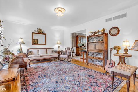 4232 Briarwood Drive Indianapolis IN 46250