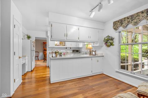 4232 Briarwood Drive Indianapolis IN 46250