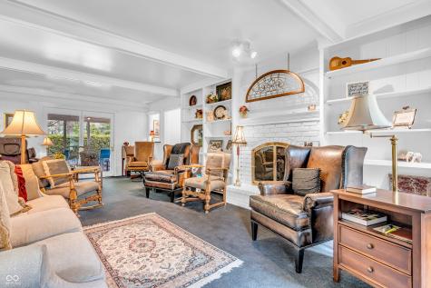 4232 Briarwood Drive Indianapolis IN 46250