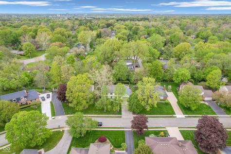4232 Briarwood Drive Indianapolis IN 46250