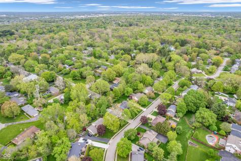 4232 Briarwood Drive Indianapolis IN 46250