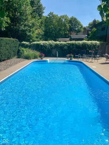 4232 Briarwood Drive Indianapolis IN 46250