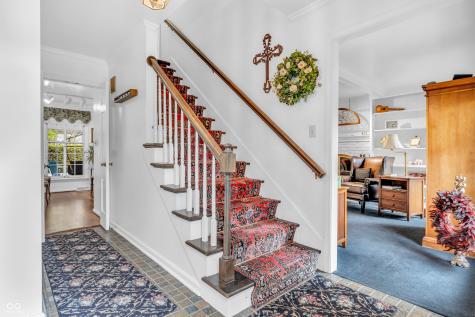 4232 Briarwood Drive Indianapolis IN 46250