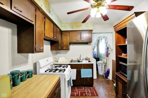 126 Brunswick Drive Greenwood IN 46143