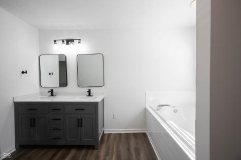 10175 Pamona Court Fishers IN 46038