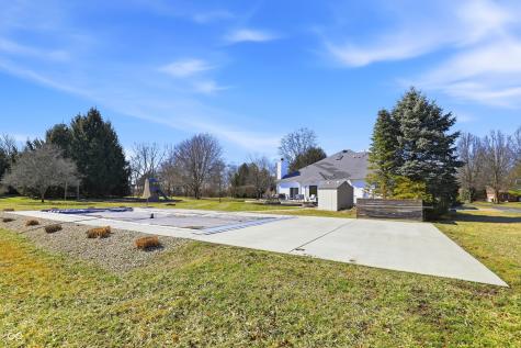 1817 Connemara Court Lafayette IN 47905