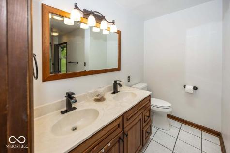 1209 Annandale Drive Nashville IN 47448