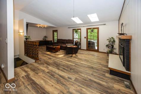 1209 Annandale Drive Nashville IN 47448