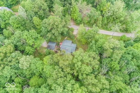 1209 Annandale Drive Nashville IN 47448