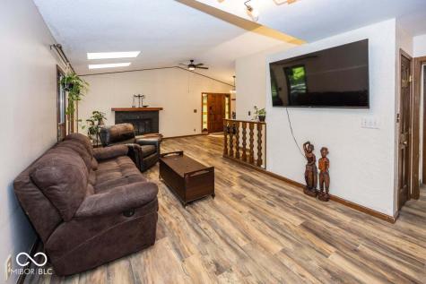 1209 Annandale Drive Nashville IN 47448