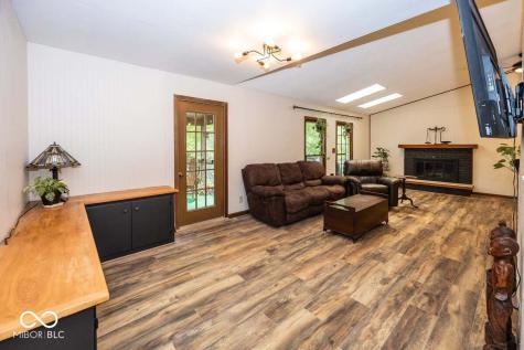 1209 Annandale Drive Nashville IN 47448