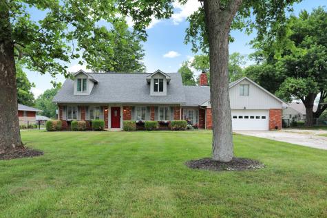 130 Woodhill Drive Indianapolis IN 46227