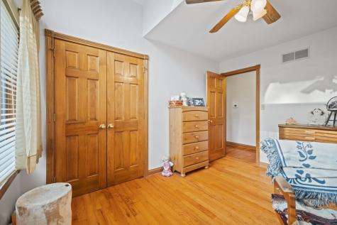 6432 Shakerwood Drive Indianapolis IN 46241