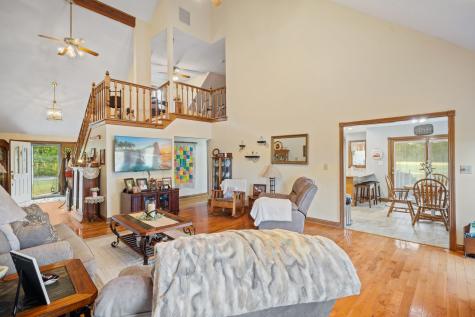 6432 Shakerwood Drive Indianapolis IN 46241