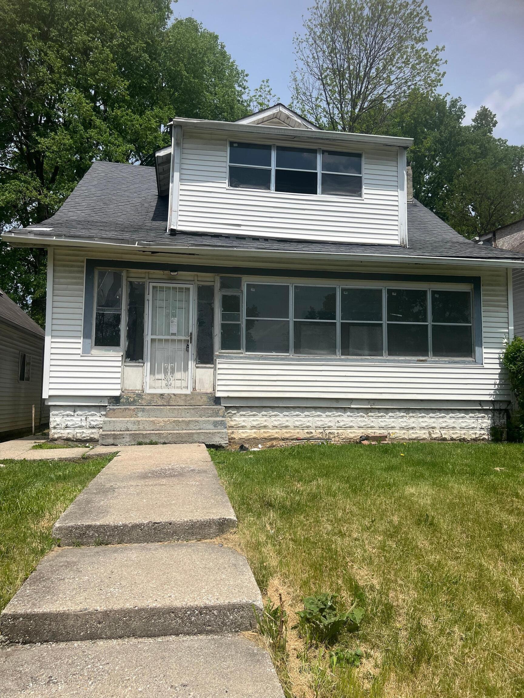 1232 W 35th Street Indianapolis IN 46208