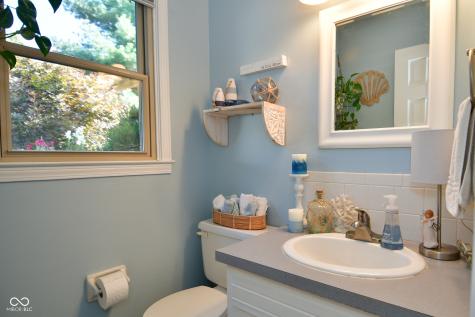 5028 Beechwood Circle Avon IN 46123