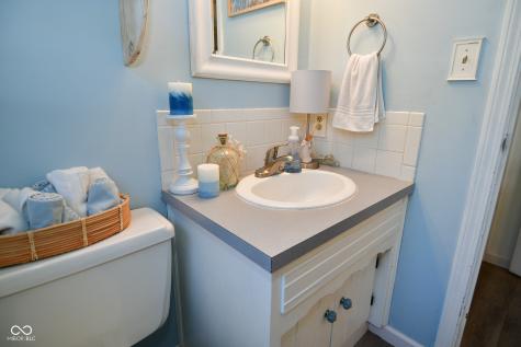 5028 Beechwood Circle Avon IN 46123