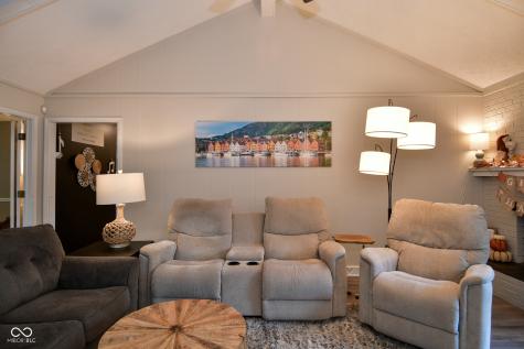 5028 Beechwood Circle Avon IN 46123