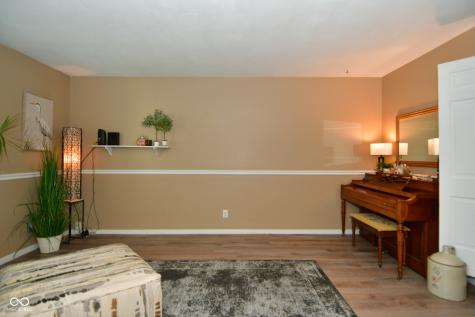 5028 Beechwood Circle Avon IN 46123