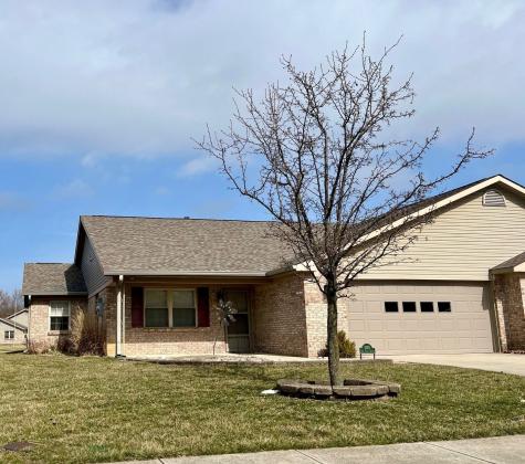 3928 Oak Trail Drive Indianapolis IN 46237
