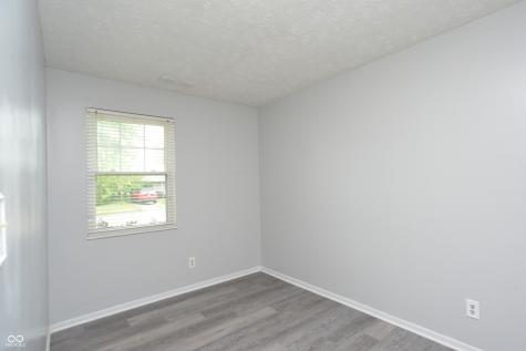 5423 Lobo Drive Indianapolis IN 46237