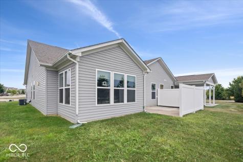 6212 Colonial Drive Whitestown IN 46075