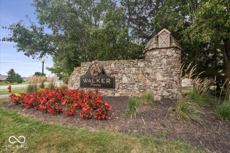 6212 Colonial Drive Whitestown IN 46075