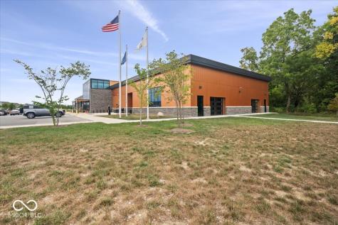 6212 Colonial Drive Whitestown IN 46075