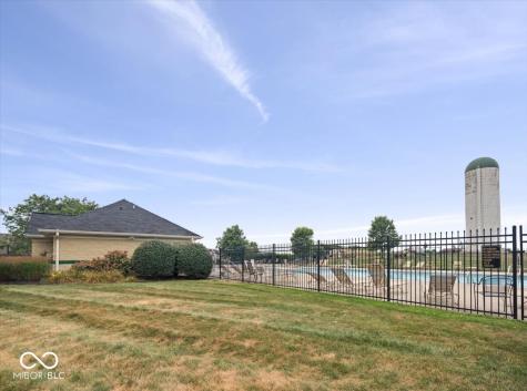 6212 Colonial Drive Whitestown IN 46075